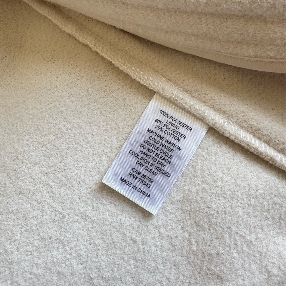 Joie Cream soft buclee zip up coat Jacket NWOT medium - Picture 6 of 8